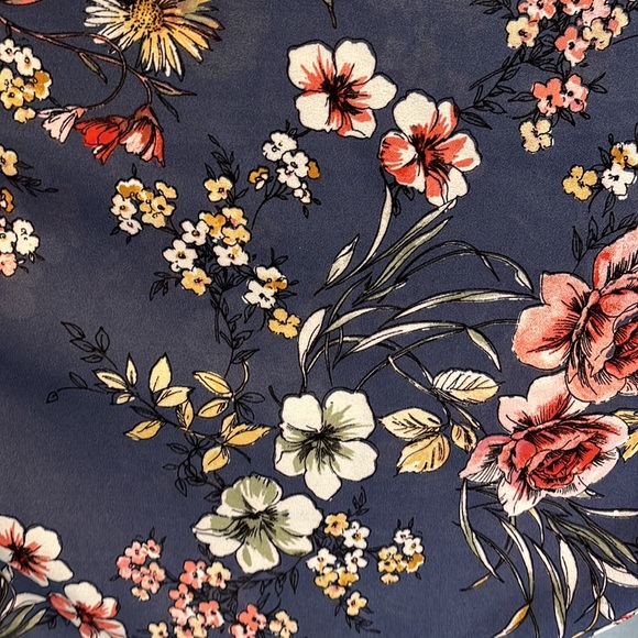 IN San Francisco Flutter sleeve elastic waist romper with POCKETS! - Picture 4 of 4